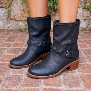 MUSSE & CLOUD Black Leather Slouch Moto Boots with Braid Detail, 7